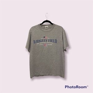 Vintage Wrigley Field Cubs Baseball 2007 T-Shirt Md